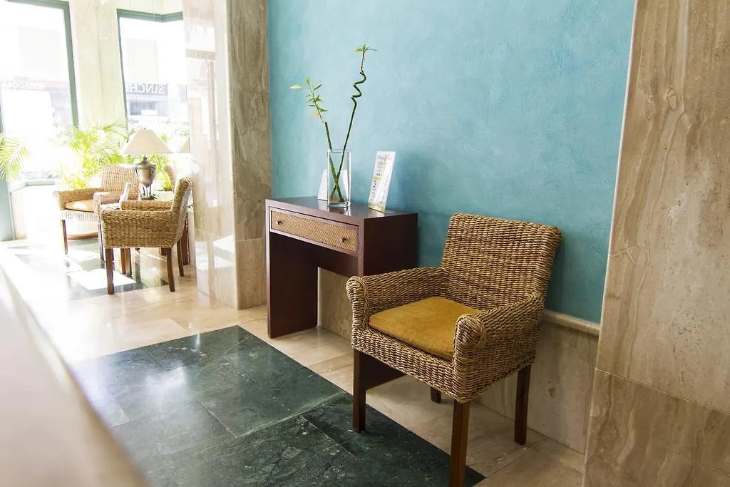 Apartamentos Jimmy Nerja Apartment