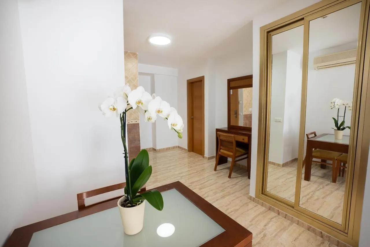 Apartamentos Jimmy Nerja